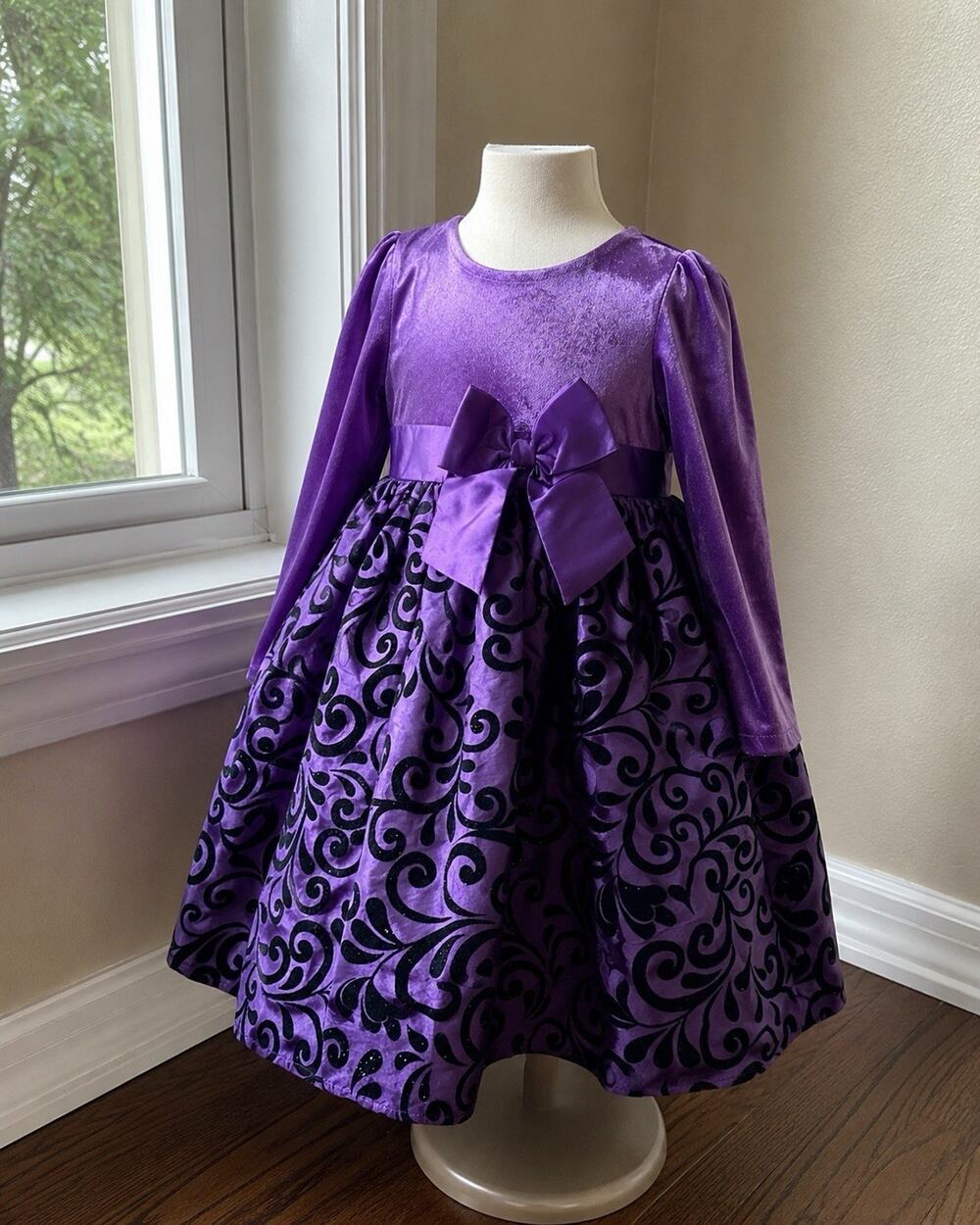 Wonder Kids Girls 4T Purple Velvet Baroque Floral Scroll Party Dress Bow